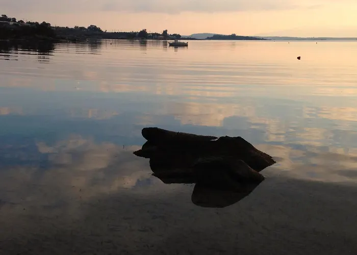 Playera F Sea View * Kolympithres